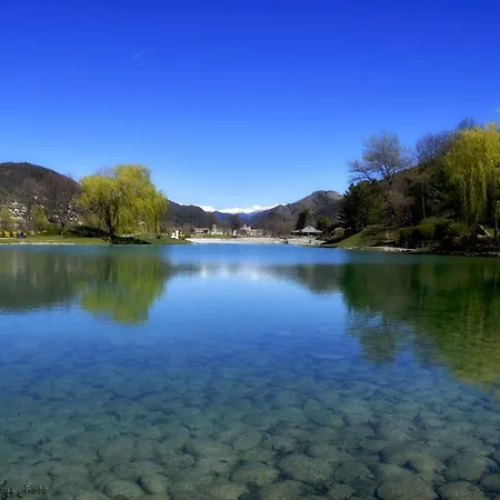 Du Bourg