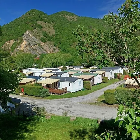 营地 Du Bourg