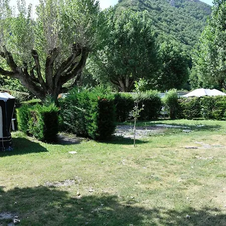 Du Bourg 2*